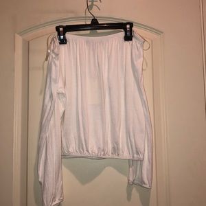 IRIS BASIC white off the shoulder top